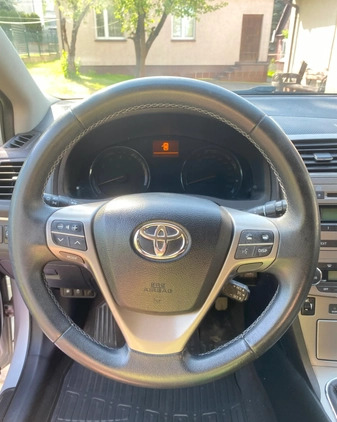 Toyota Avensis cena 29700 przebieg: 173160, rok produkcji 2010 z Białystok małe 79